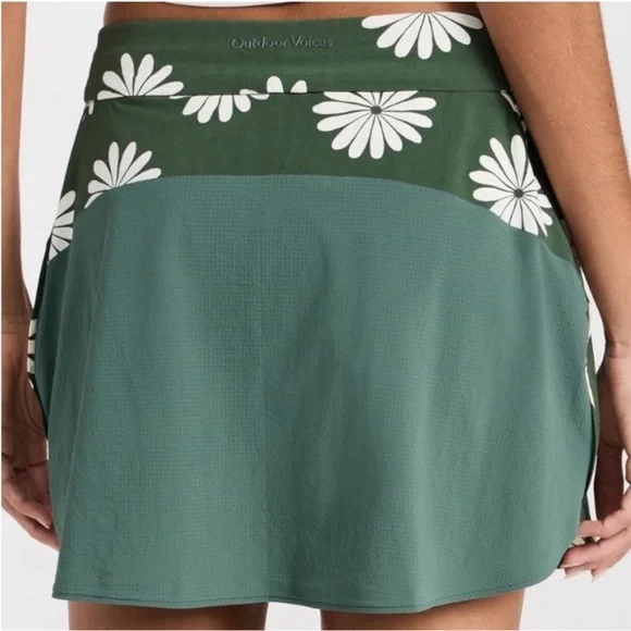 Outdoor Voices Green Floral Skirt - Picture 3 of 9